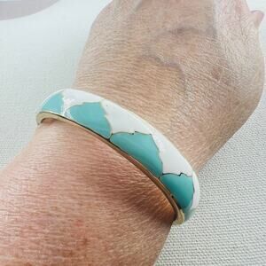 Fornash Hinged Clamper Bracelet White Turquoise Enamel Gold Tone Classic Elegant